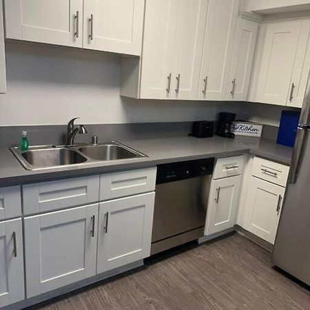 Two Bedroom Hollywood Apartment Лос-Анджелес Экстерьер фото